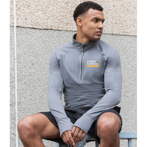 Pristine Condition  - Long-sleeved ¼ zip top Thumbnail